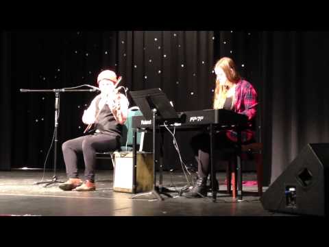 Aaron Crane and Annie Kitson  play Fiddle Tunes