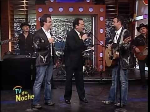 LICFLASH - JOSEL Y RAUL - DISFRAZ - TV DE NOCHE 2008.VOB