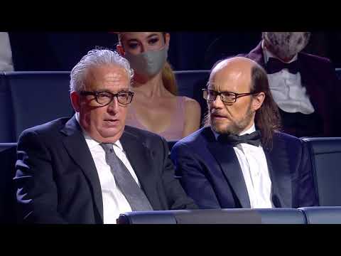 Premios PLATINO 2021 –Leo Harlem huye de Santiago Segura