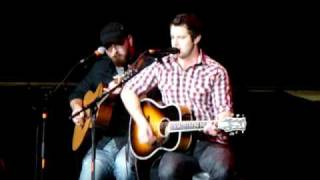 That&#39;ll Make You Wanna Drink - Easton Corbin live at the 2010 Kicks 99 Guitar Pull