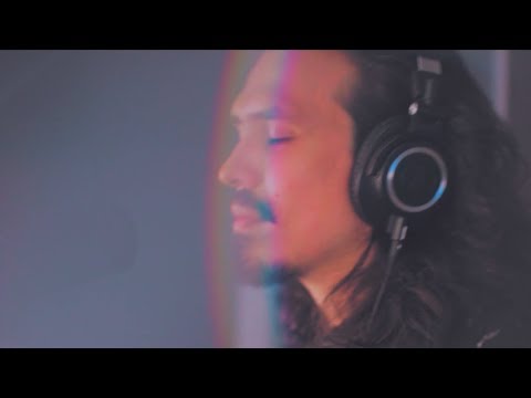 download lagu mp3 mp4 Daniel Riera, download lagu Daniel Riera gratis, unduh video klip Daniel Riera
