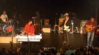 TMBG, Upside Down Frown (with mug, boobs, Forced to Be You and Me banter), MHoW 5-31-15