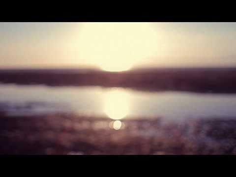 Villeneuve - The Sun (feat. Nili)