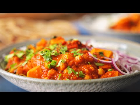 Chickpea & Sweet Potato Curry. Perfect Vegetarian...