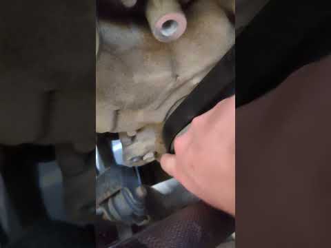 Jeep 3.6L Easy Harmonic Balancer Bolt removal trick