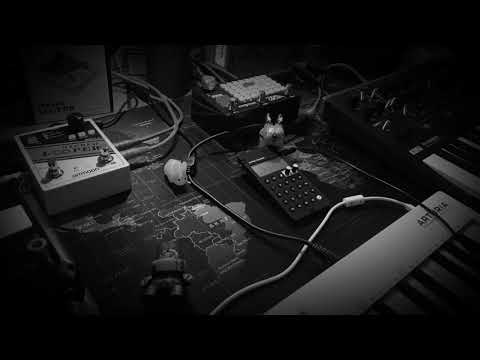 A Monologue a looper and a PO-32 walk into a bar
