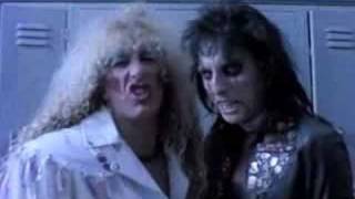 Twisted Sister - Be Chrool To Your Scuel(Banned from MTV)