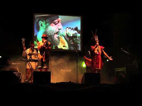 Smania Uagliuns - Ah Però Live @ Frequenze Mediterranee Festival