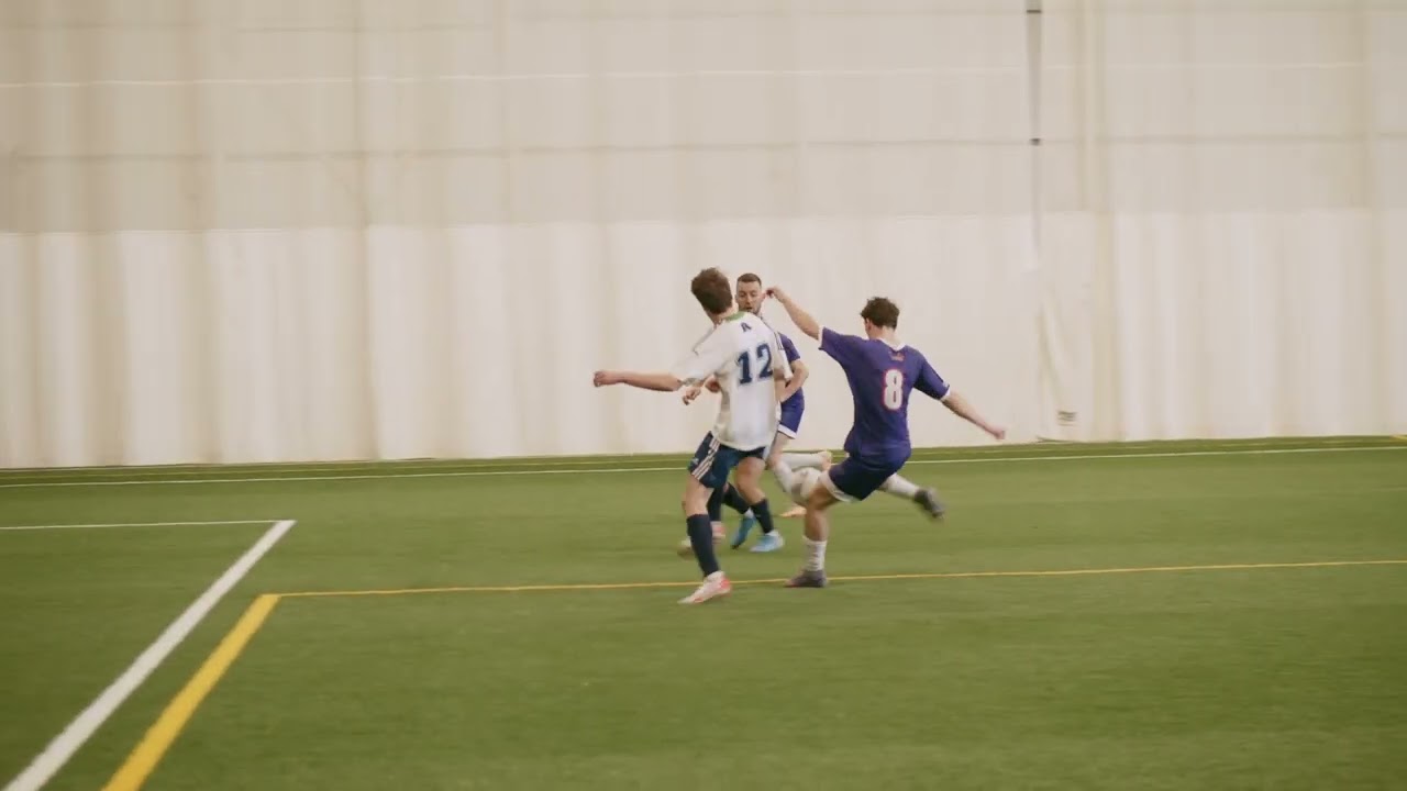 Jouer la vidéo Soccer intérieur masculin D3