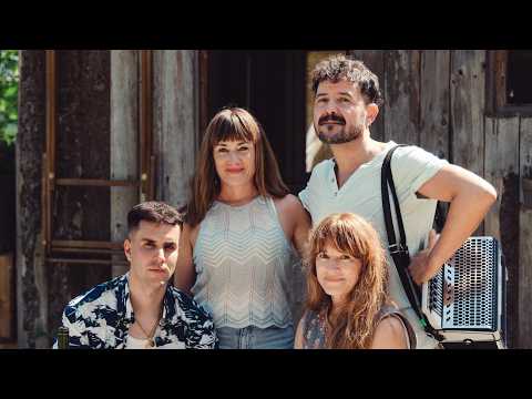 Bengo, Alaitz eta Maider & Xabi Solano - Galdu gattezen