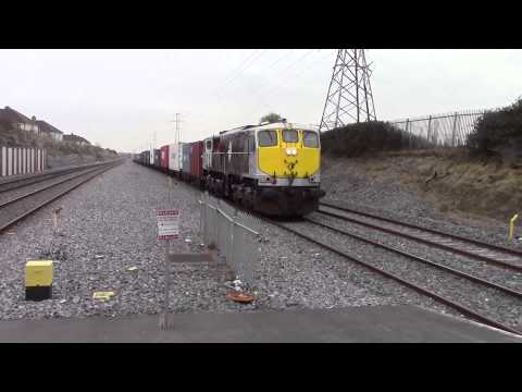 IE 071 Class loco 083 - IWT Liner - Park West & Cherry Orchard 22/3/16