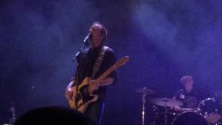 Kiefer Sutherland and his band &#39;All She Wrote&#39; - live at the Islington Assembly Hall