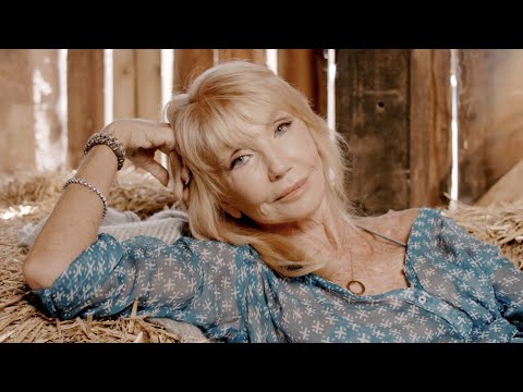 Susie Vanner - Sweeter Love (Official Music Video)