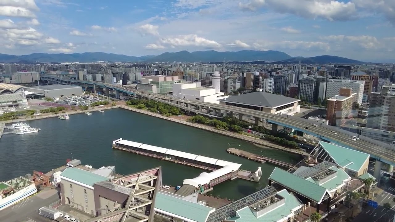 Savor awe-inspiring bay views atop the Hakata Port Tower.