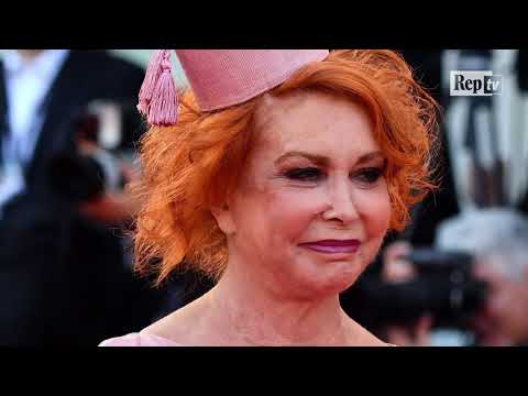 Marina Ripa di Meana, Laurenzi: "La bellezza moderna, l'autoironia e quella vena di femminismo"