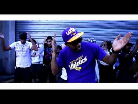 ★ Croma ★ Bouge ta tête  ★