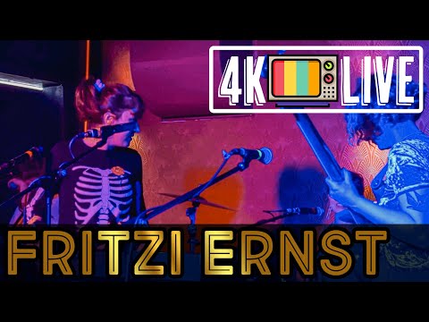 Fritzi Ernst - Ich steh' im Bett, live 4k Berlin 2025