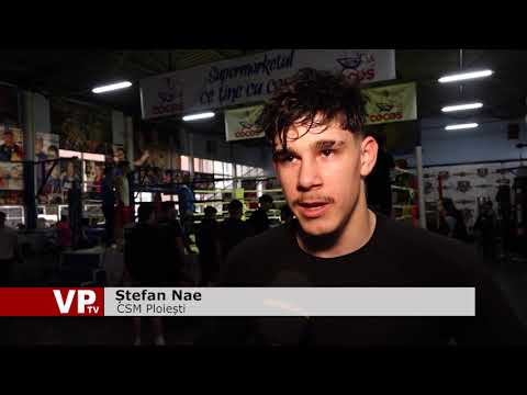 Nobila artă a descoperit-o la sacul cu coceni