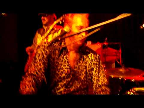 2010-05-29 Big Bad Shakin - 