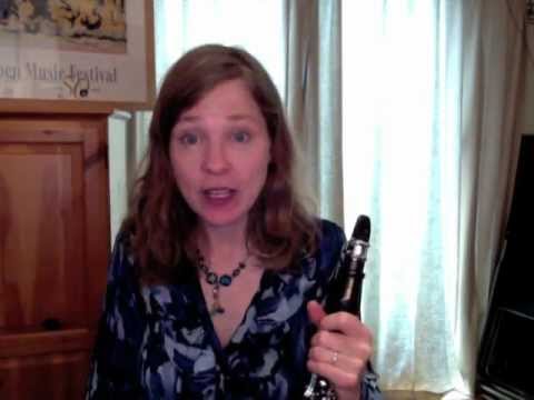 Clarinet lesson: How beginners can make the first sound with a good embouchure and air support