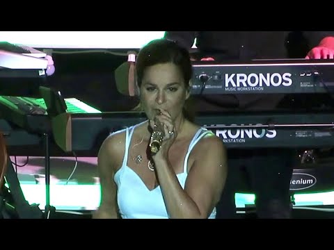 Andrea Berg - Diese Nacht ist jede Sünde wert.(Live)DAS HAUTNAH-KONZERT IN BERLIN 2017