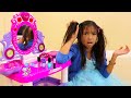 Wendy Y La Tía Se Maquillan Con Juguetes De Maquillaje Para Niñas Pretend Play For Kids