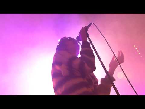 Sky Ferreira - 24 hours - LIVE PARIS 2014