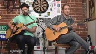 ROSTER McCABE &quot;Falling Apart&quot; - stripped down session @ the MoBoogie Loft