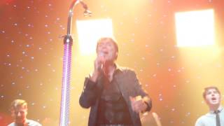 Cliff Richard Great Balls Of Fire filmed by Con