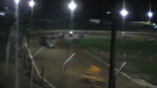 preview picture of video '15 April 2010 MINISPRINTS Ht One Huntly NZ Speedway Speedfest'