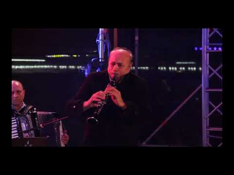 Tirana Tirona Allstars - Hekuran Xhambali & Ismail Kavaja (Moli Ganiut) Live @ Sheshi Skenderbej