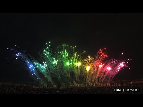 [ HD ] Int. Fireworks Competition Hannover | 17-05-14 | Flash Barrandov | DsNL fireworks