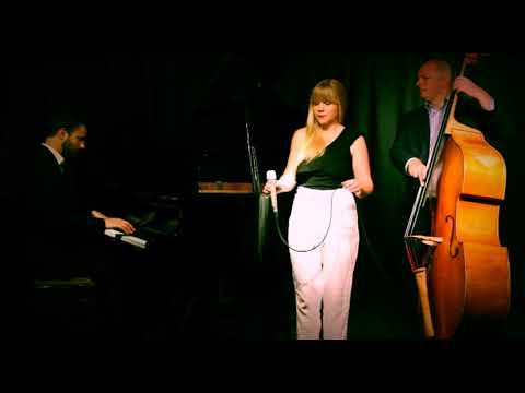 Speakeasy Three performing Bye Bye Blackbird - Available from AliveNetwork.com