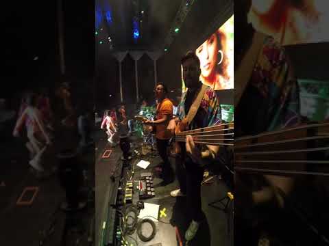 TU Y YO (en vivo) / ANNA CARINA & REGGI EL AUTENTICO