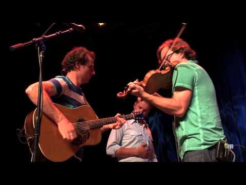 The Infamous Stringdusters - "Let It Go" (eTown webisode #637)
