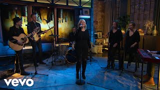 Jann Arden - Leave The Light On (Live From Songs &amp; Stories)