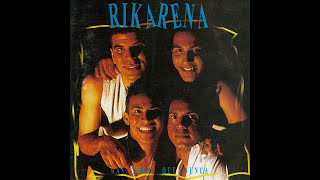 La Chica De Arena Lyrics English Translation