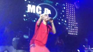 MCDAVO en Element Live Bar - Tengo que ser honesto