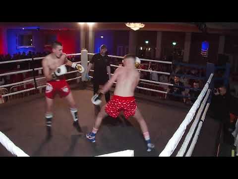 Fight 03 - Garrett Smylie Vs Mikotaj Bogustawski