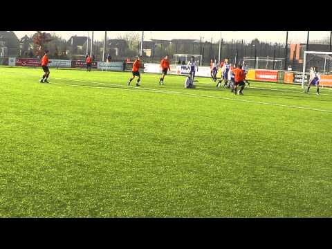 20 nov 2011 VV De Meern B1 - Elinkwijk B2 com 1-0 schot Sander