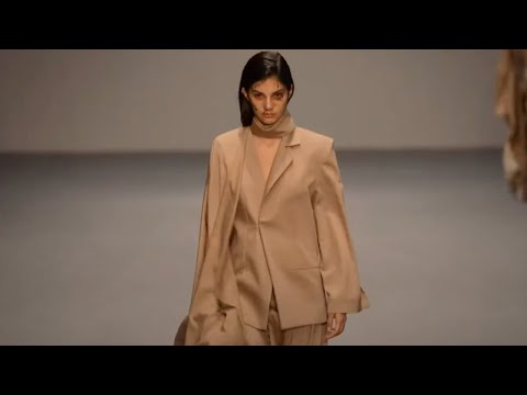 FASHION SHOW (YASPIS SPRING/SUMMER 2024 COLLECTION, SS24)