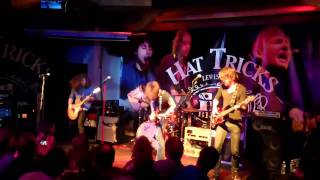Tyler Bryant and the Shakedown - 11 18 2011 - Kickin&#39;