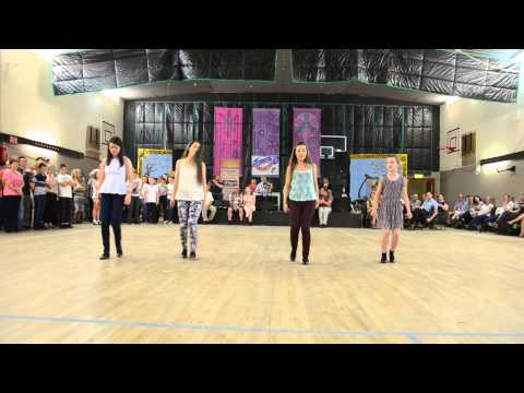 Joe Mooney Summer School 2014 - Sean Nós ar an tSionann