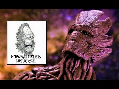 Marvel Select Disney Store Exclusive Groot Action Figure Review