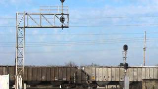 preview picture of video 'CSXT 5424 Leads The CSXT K836-17 @ Cordele, Georgia on Saturday January 17th, 2015.'