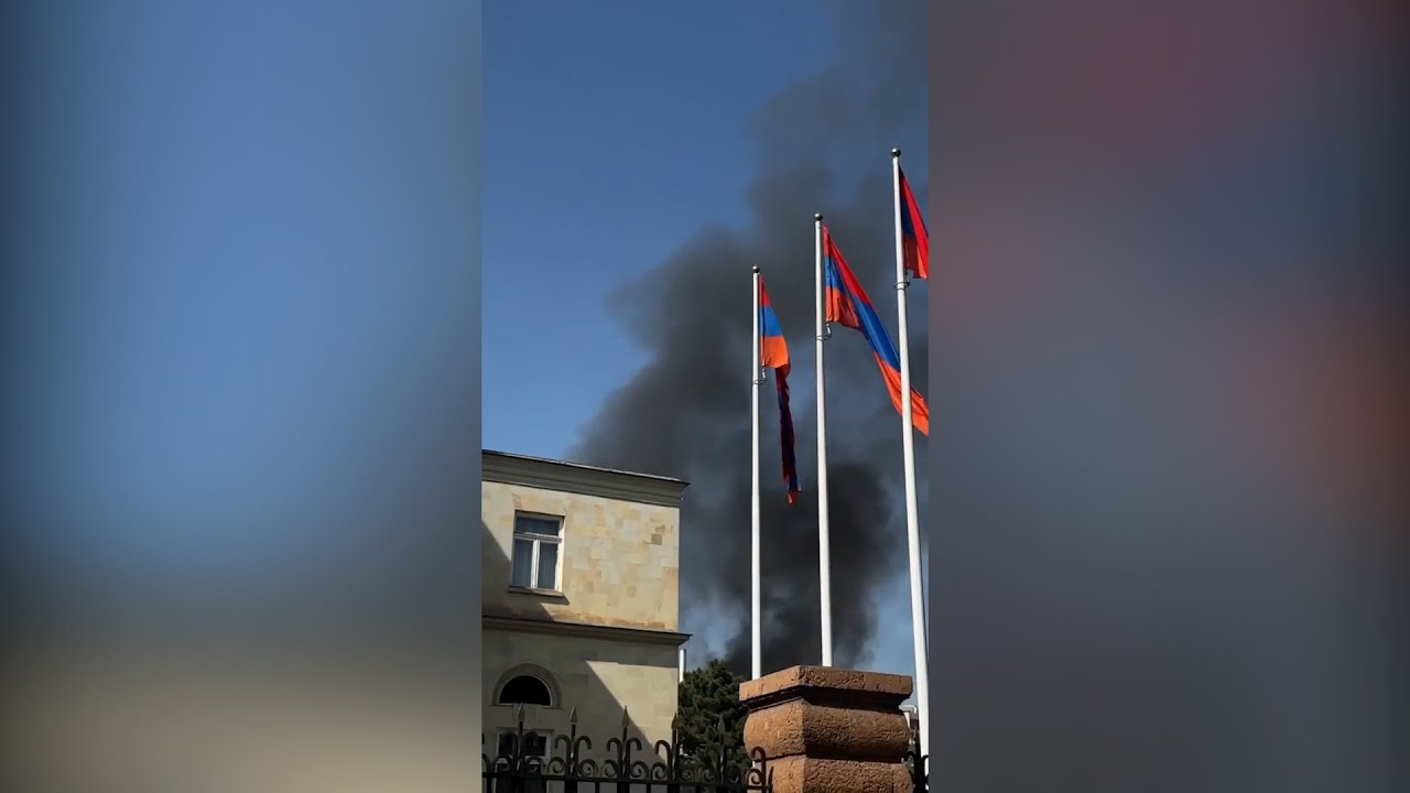 Հրդեհ` նախագահի նստավայրի շենքի հարակից տարածքում