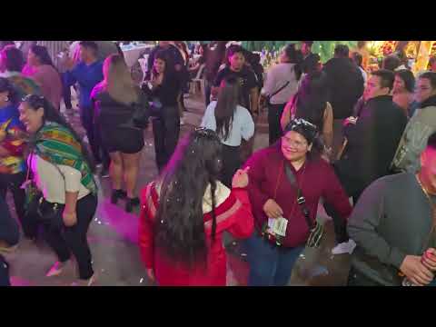 Agrupación los CHERRIS en vivo  Centenario neuquen Argentina 