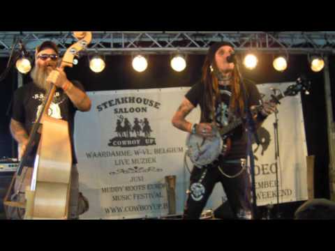 THEM OLD CRAP Down to Hell (Freeborn Brothers cover) Muddy Roots Europe 2016