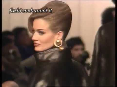 "Pierre Balmain" Autumn Winter 1991 1992 Paris 2 of 3 Pret a Porter Woman by FashionChannel