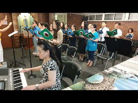 Dâng lễ vật (St: Nguyên Lễ)